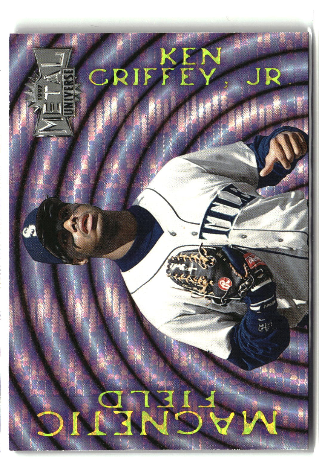 1997 Metal Universe #4 Ken Griffey Jr. Magnetic Field
