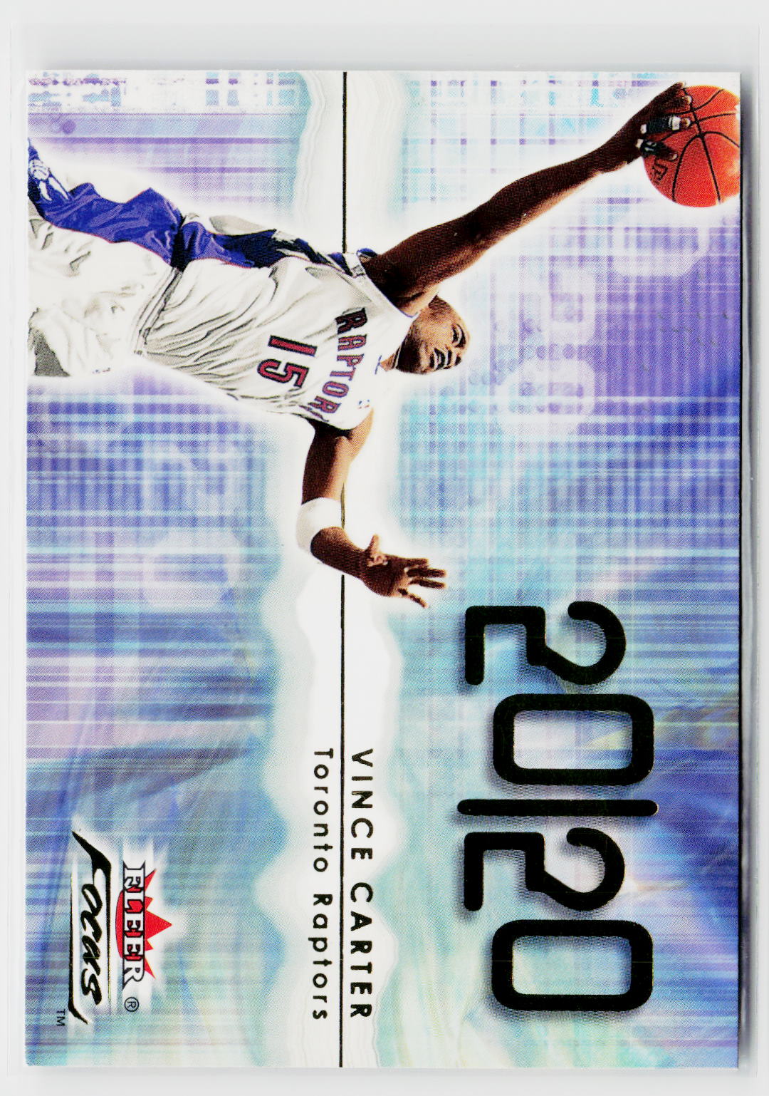 2000-01 Fleer Focus #220 Vince Carter