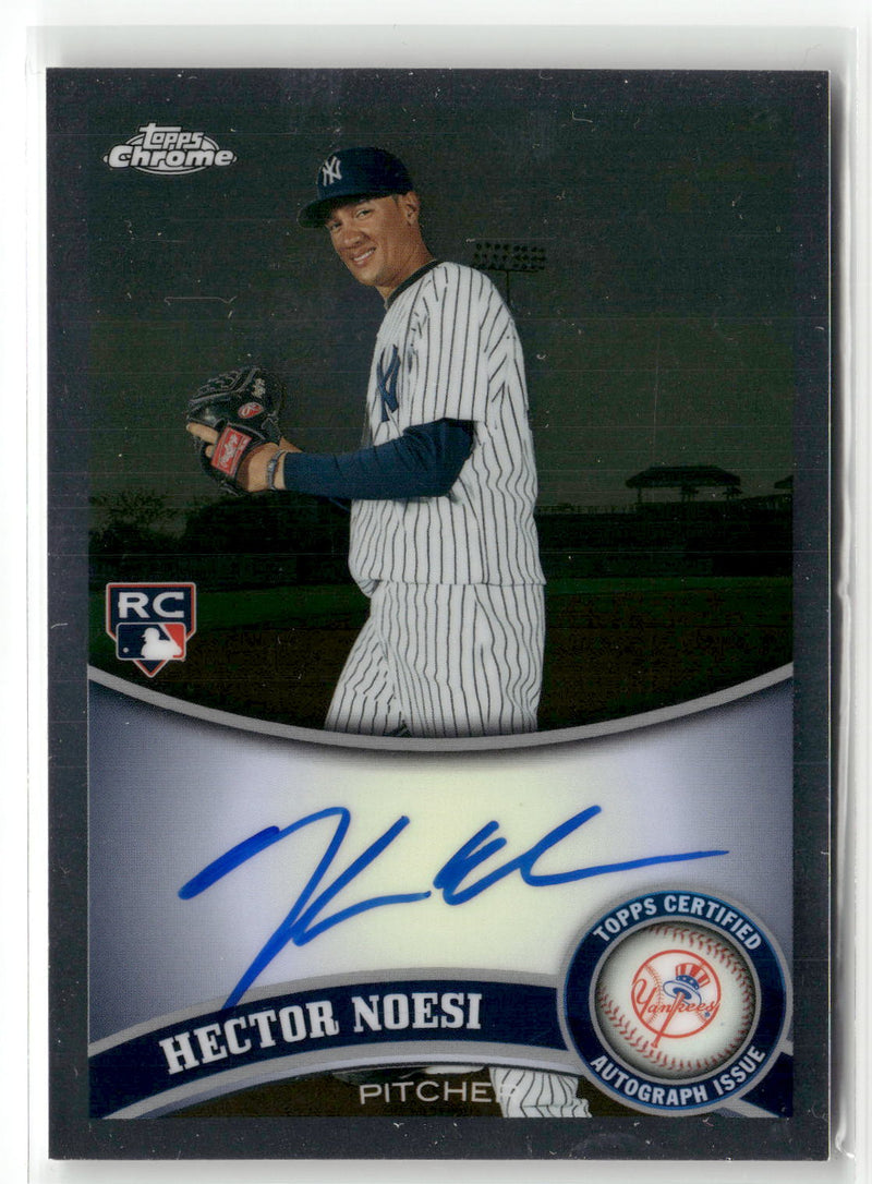 2011 Topps Chrome #218 Hector Noesi Rookie Autographs-1