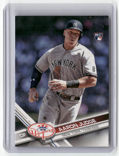 2017 Topps #287 Aaron Judge Factory Set Bonus: Rookie Image Variation-1