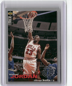 1995-96 Collector's Choice #45 Michael Jordan Player's Club-1