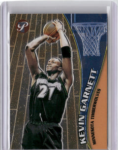 2001-02 Topps Pristine #35 Kevin Garnett-1