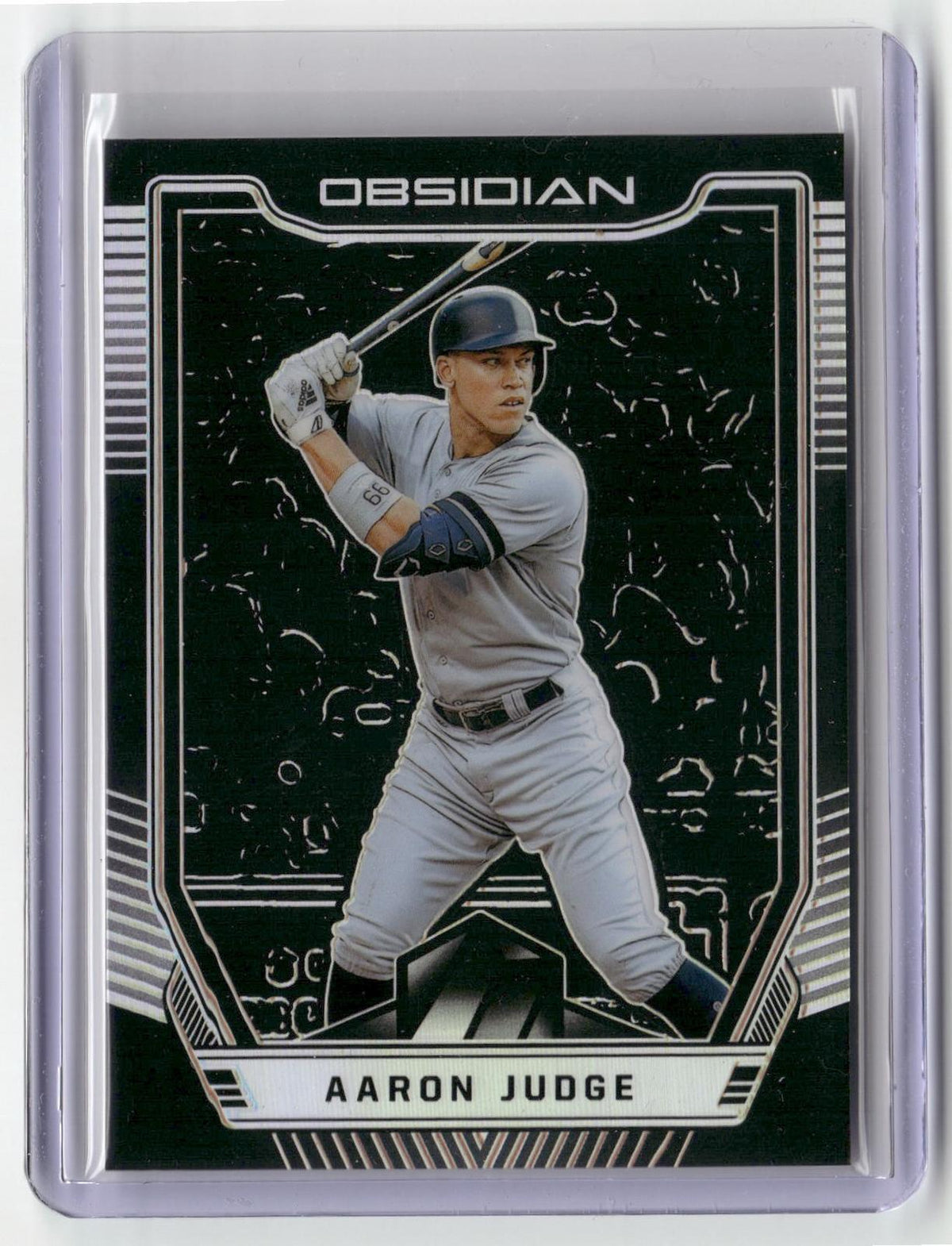2019 Panini Chronicles #14 Aaron Judge Obsidian-1